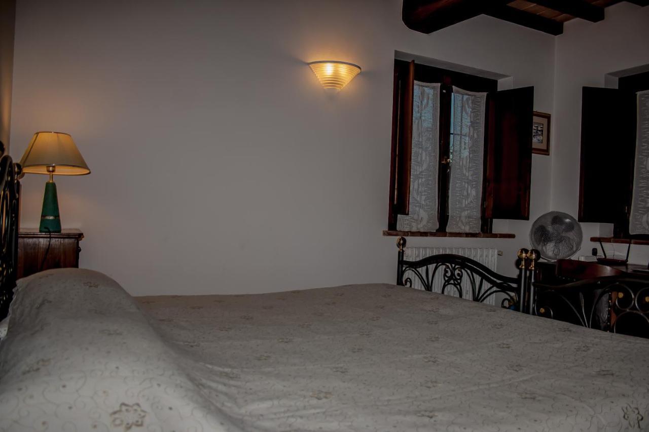 Villa La Casa Di Betta à Monte Campano Extérieur photo