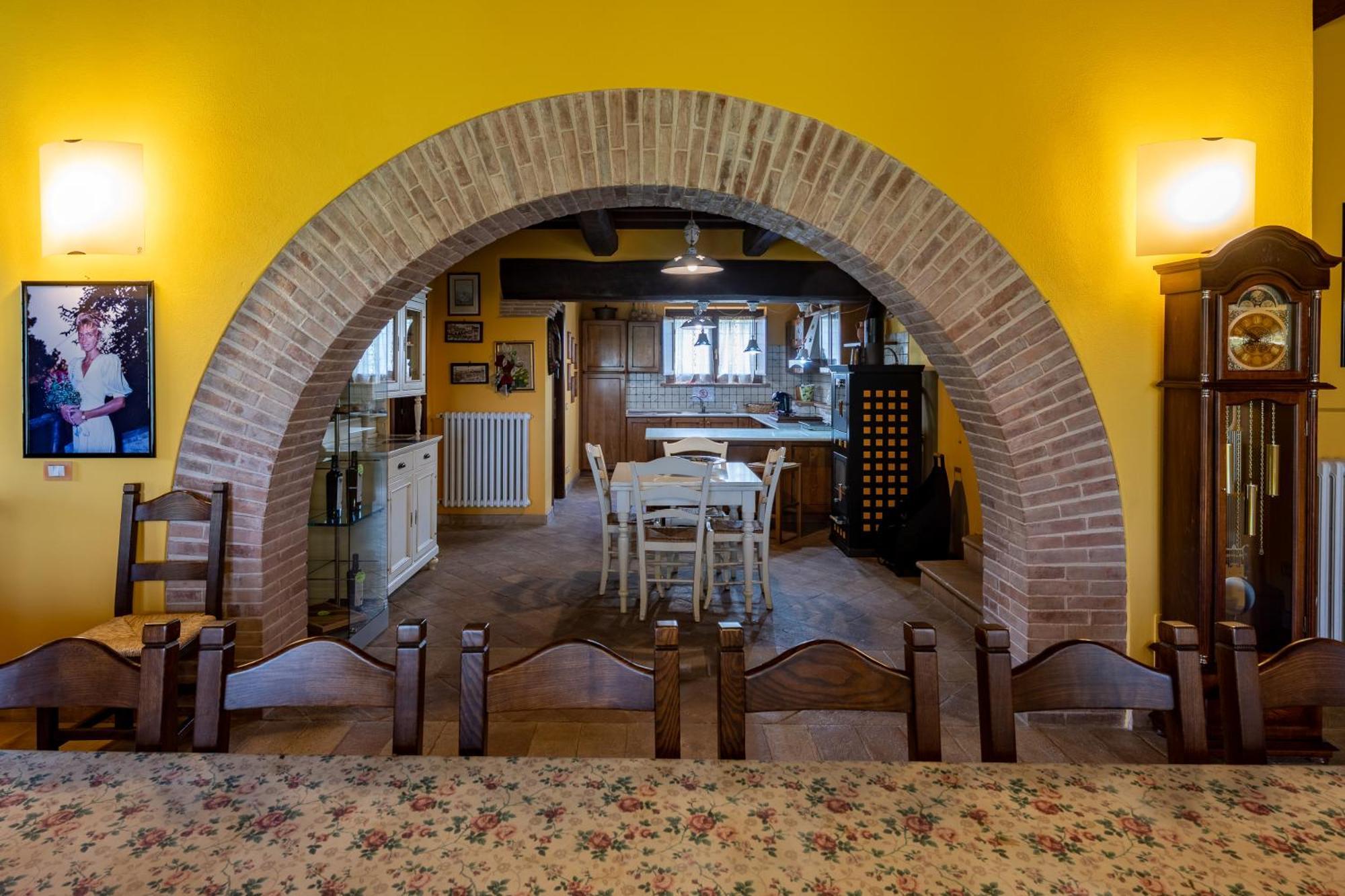 Villa La Casa Di Betta à Monte Campano Extérieur photo